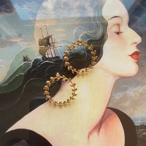 En Route Jewelry x Bestdressed Leaf Hoop Earrings